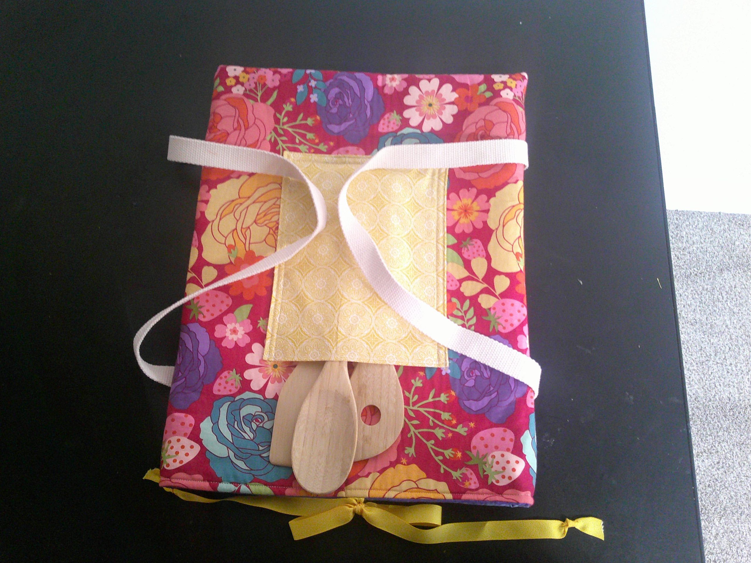 Casserole Carrier product photo
