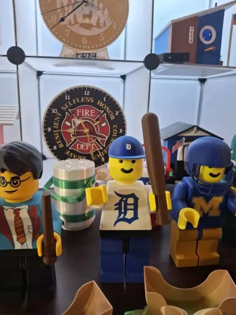 Brickmen Harry Potter, Detroit Tigers and Michigan Wolverines character figures